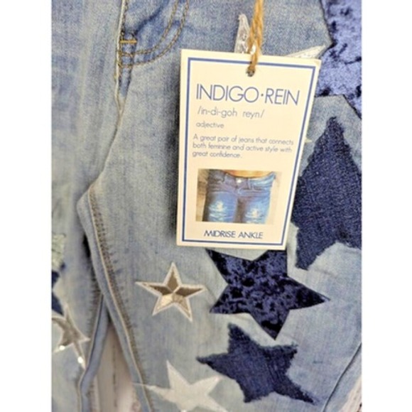Indigo Rein Juniors' Star-Patch Ripped Skinny Jeans Size 3 Light Blue Mid Rise - Picture 5 of 5